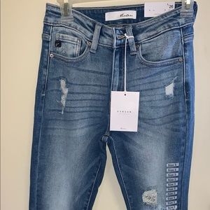 Brand new “KanCan, Los Angelos” distressed, skinny jeans. Size 5/26